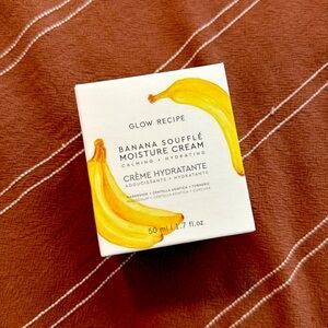 GLOW RECIPE Banana Soufflé Moisture Cream